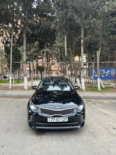 Kia K5-1