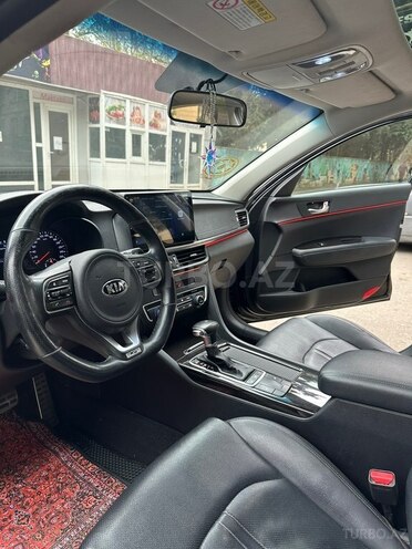 Kia K5-16