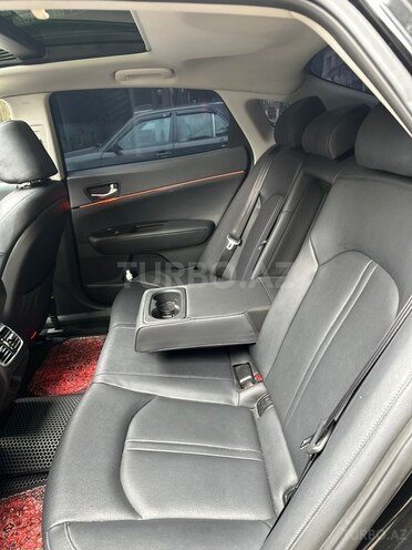 Kia K5-13