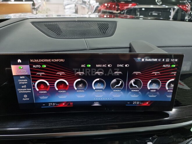 BMW X7-36
