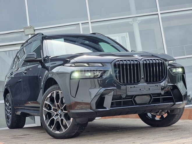 BMW X7-7