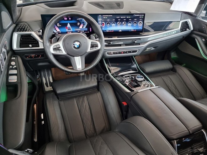 BMW X7-20