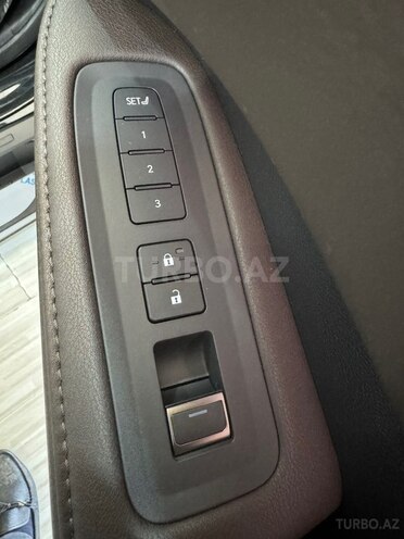 Lexus RX 350h-28