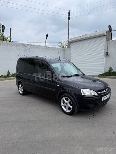 Opel Combo-3