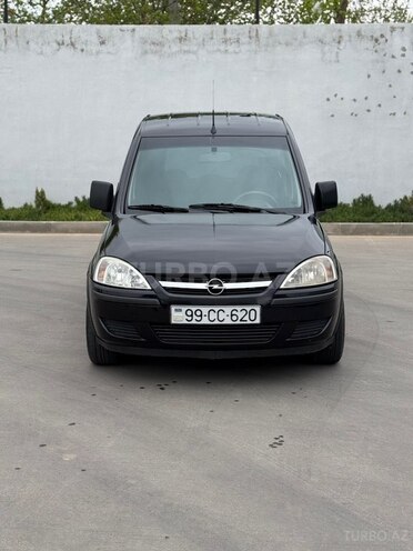 Opel Combo-1