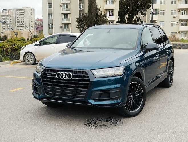 Audi Q7-2
