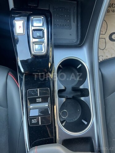 Hyundai Sonata-11