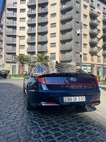 Hyundai Sonata-20