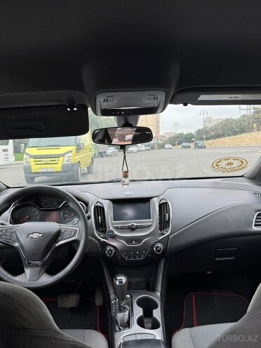 Chevrolet Cruze-6