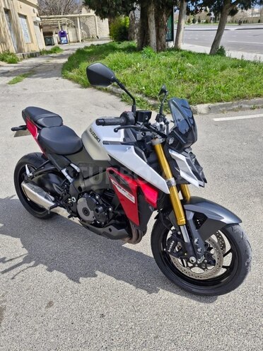 Suzuki GSX-S1000-7