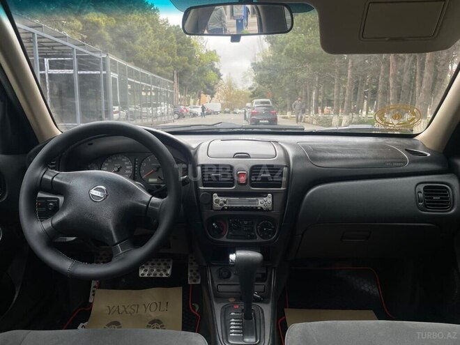Nissan Sunny-3