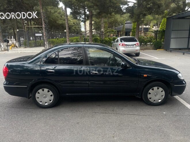 Nissan Sunny-5