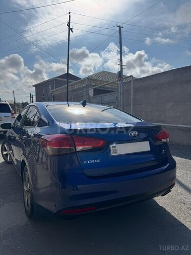 Kia Forte-3