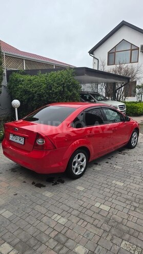 Ford Focus-9