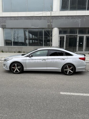 Hyundai Sonata-10