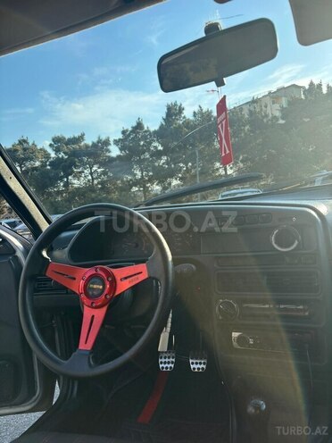 LADA (VAZ) 21099-9