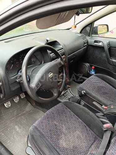 Opel Astra-4