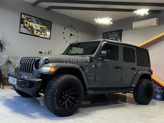 Jeep Wrangler-3