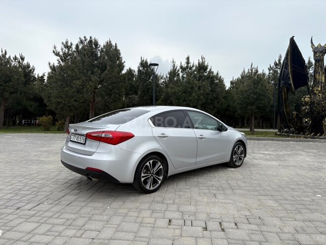 Kia Cerato-4