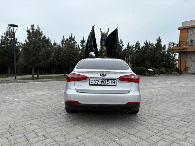 Kia Cerato-7