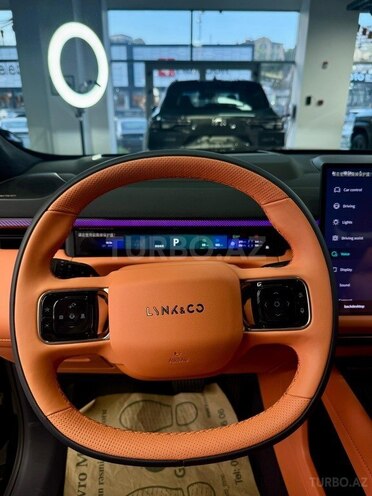 Lynk & Co 900-16