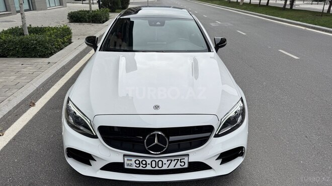 Mercedes C 43 AMG 4MATIC-1