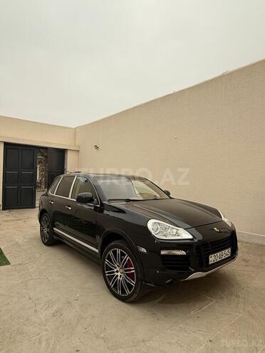 Porsche Cayenne-9