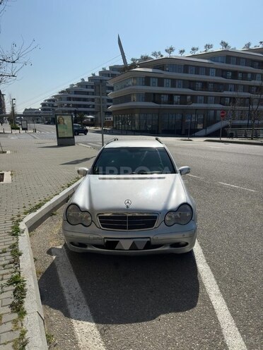 Mercedes C 200 2001, 375,000 km - 2.2 l - Bakı