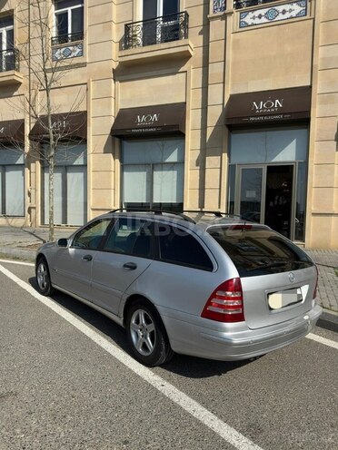 Mercedes C 200 2001, 375,000 km - 2.2 l - Bakı