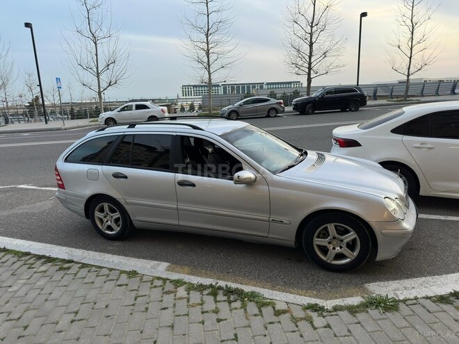 Mercedes C 200 2001, 375,000 km - 2.2 l - Bakı