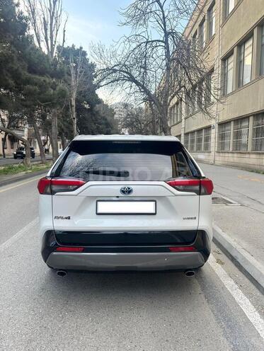 Toyota RAV4-2