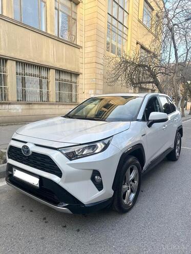 Toyota RAV4-7