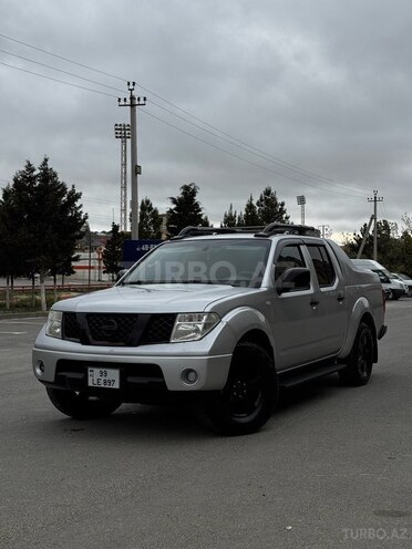 Nissan Navara-1