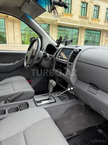 Nissan Navara-8