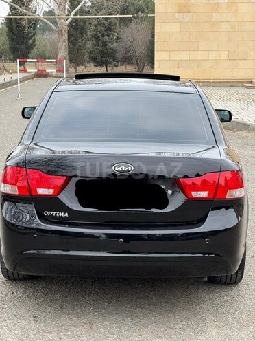 Kia Optima-2