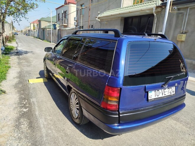 Opel Astra-8