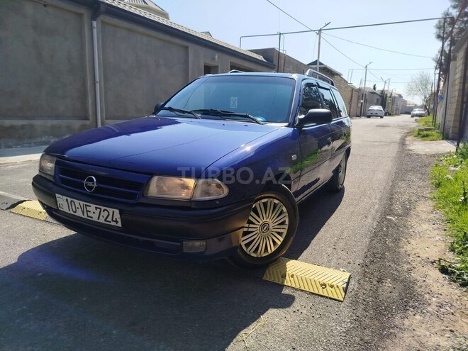 Opel Astra-7