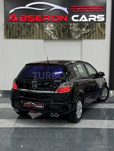Opel Astra-12