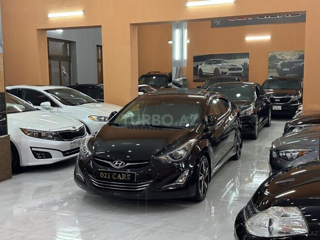 Hyundai Elantra-5