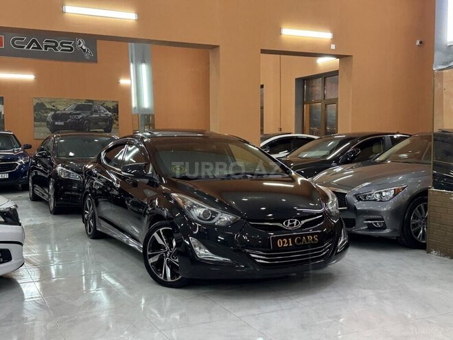 Hyundai Elantra-8