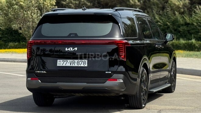 Kia Carnival-8