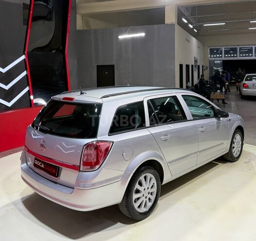 Opel Astra-7