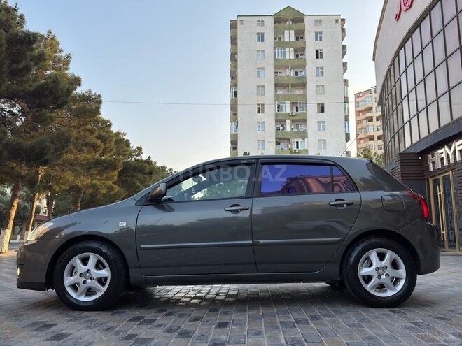 Toyota Corolla-5