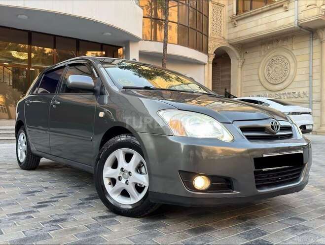 Toyota Corolla-1