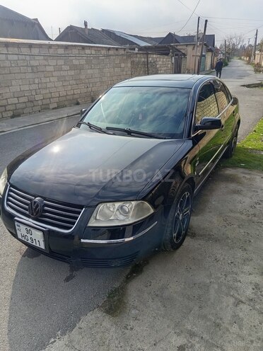 Volkswagen Passat-11