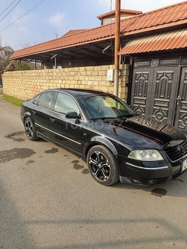 Volkswagen Passat-10
