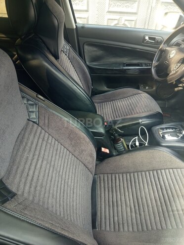 Volkswagen Passat-9