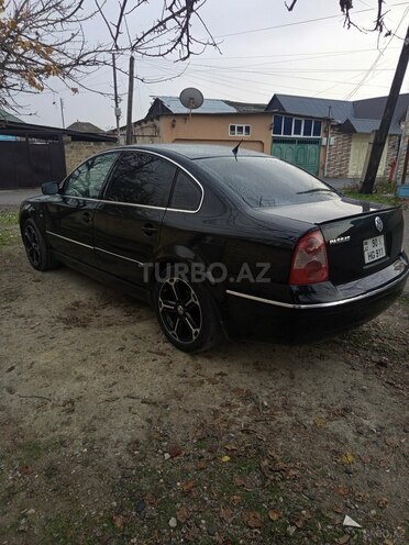 Volkswagen Passat-3