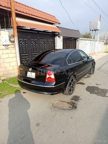 Volkswagen Passat-8