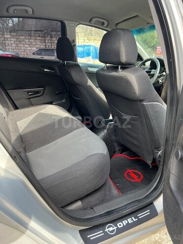 Opel Astra-7